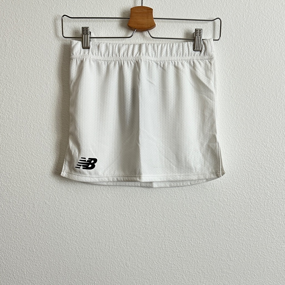 New Balance White Jersey Athletic Skirt Size M - Picture 11 of 11